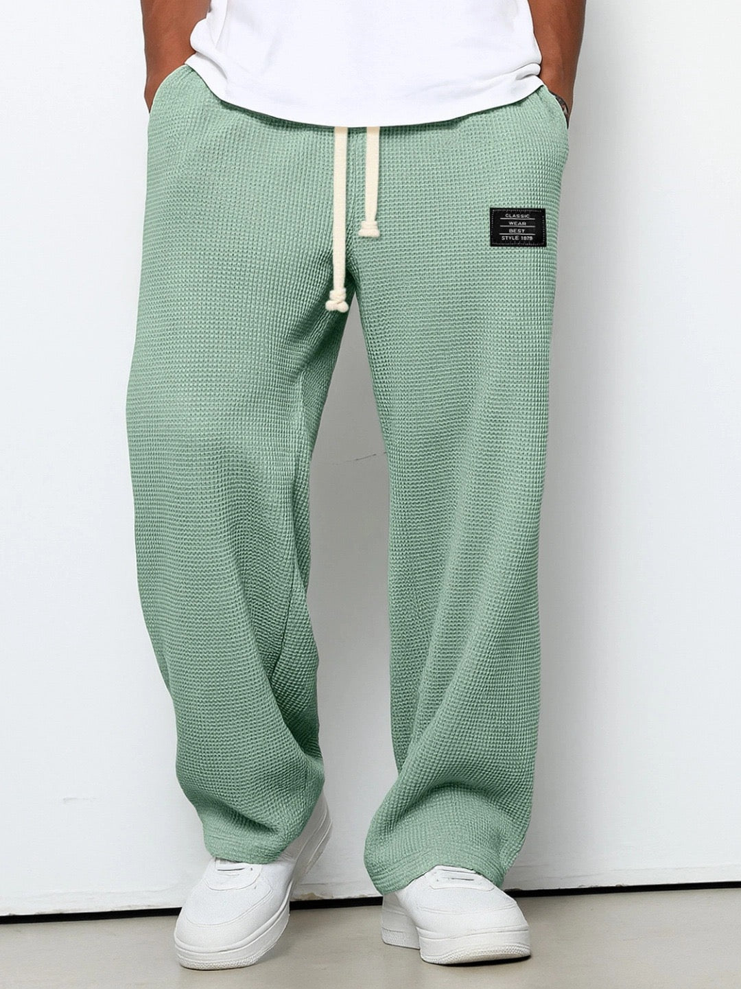 Jason – Woven Jogger Pants | Lightweight Men's Sweatpants For Everyday Comfort Neriona Light Green