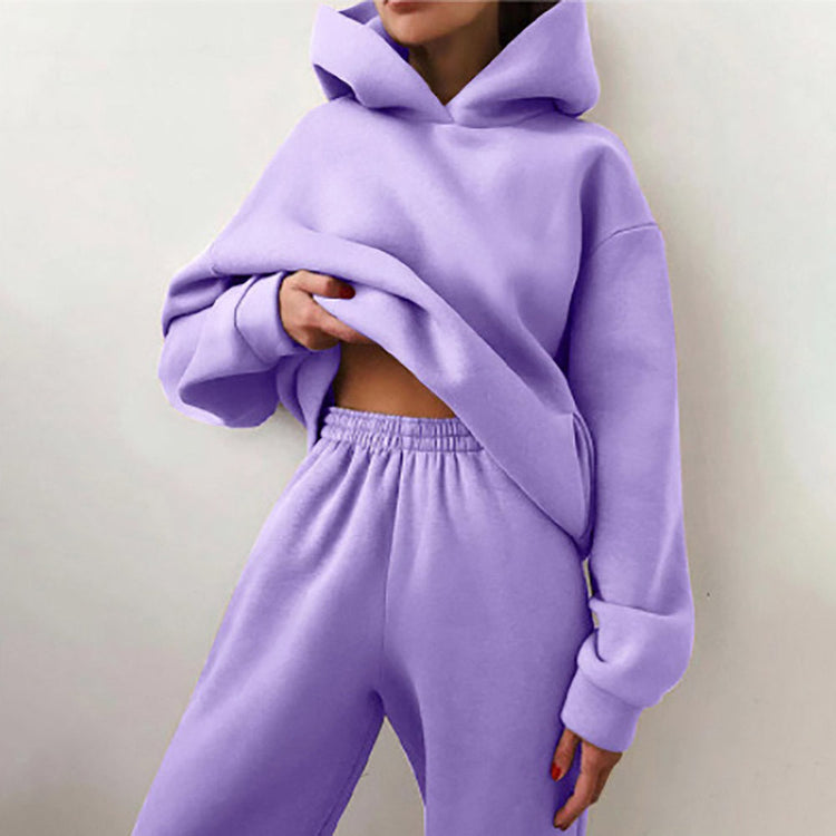 Olivia – Jogging Lounge Set | Women's Two-Piece Tracksuit With Zip-Up Jacket & Jogger Pants** Neriona
