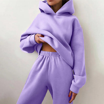 Olivia – Jogging Lounge Set | Women's Two-Piece Tracksuit With Zip-Up Jacket & Jogger Pants** Neriona