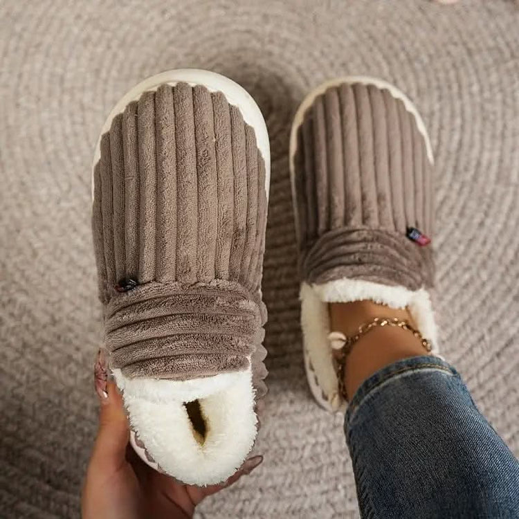 Noah – Thermal Slippers for Warmth and Comfort | Warm Plushs With Non-Slip Sole In winter