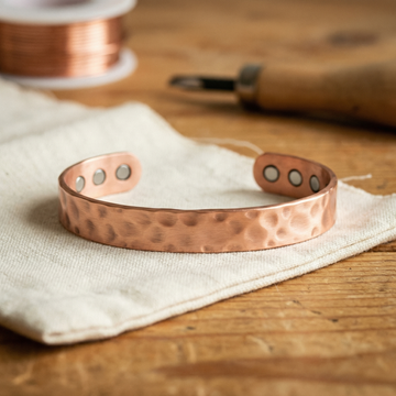 Magnetic Copper Bracelet | Hammered Cuff with Six Magnets Bracelet Neriona
