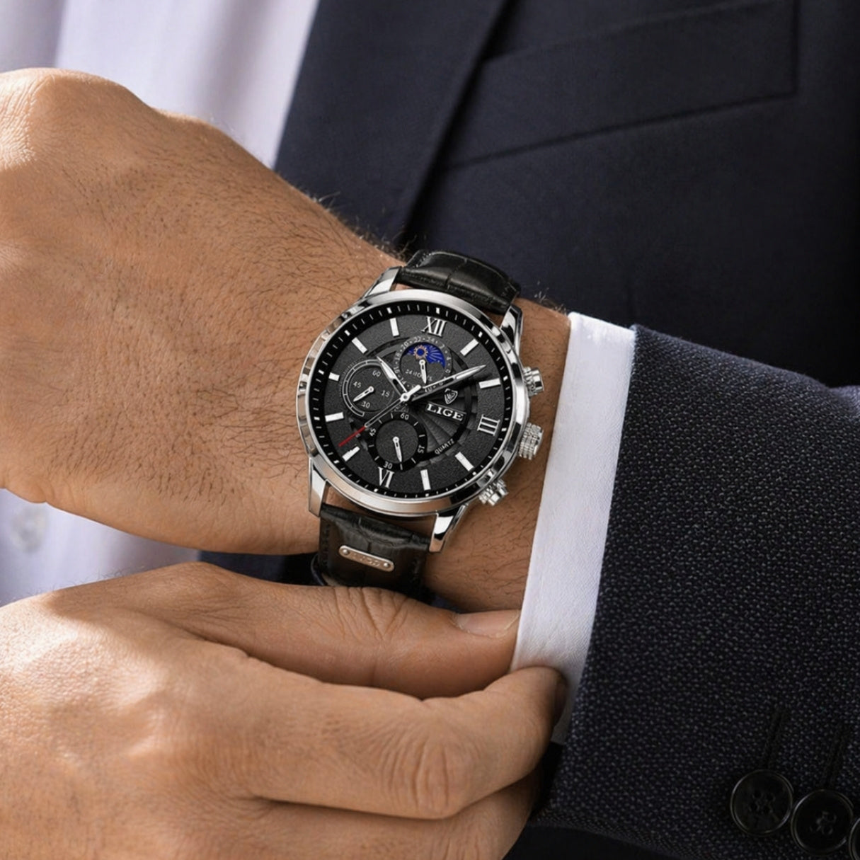 The Classic Watch – Premium Design With Leather Strap | Refined Timepiece With Luminous Detail And Balanced Everyday Style Neriona Silver black